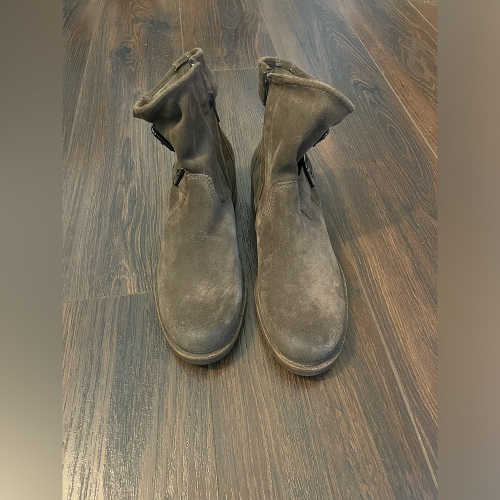 Paul green brown booties